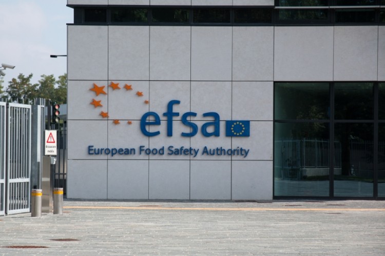 A more transparent EFSA: building trust or bashing business? 