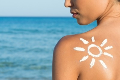 The app warns users when they have maxed out their ‘UV budget’, which can be ‘recharged’ by applying sunscreen, seeking shade or using the botanical NutroxSun. ©Ridofranz/iStock