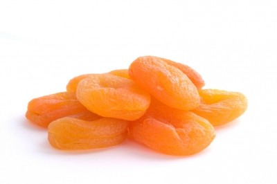 The data revealed that a serving of bran and a few dried apricots were enough to prevent the onset of allergies. © iStock.com