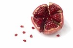 Pomegranate peel extract shows prebiotic potential