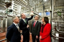 Simon Coveney (2nd left): “We are going to have a lot more people and a lot more people choosing protein-based diets.”